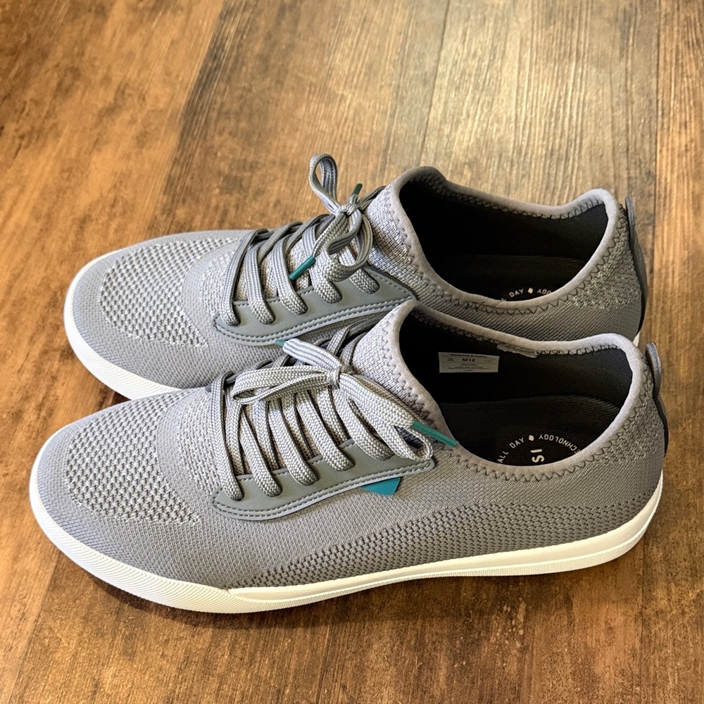 Vessi Gray Men's Knit Sneakers, size 12m